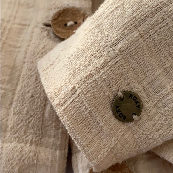 // ROXY Crop Top // - Picture 9 of 9